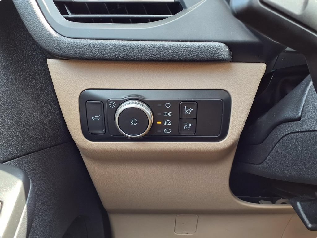 Certified 2022 Ford Escape SEL AWD/4WD image 21
