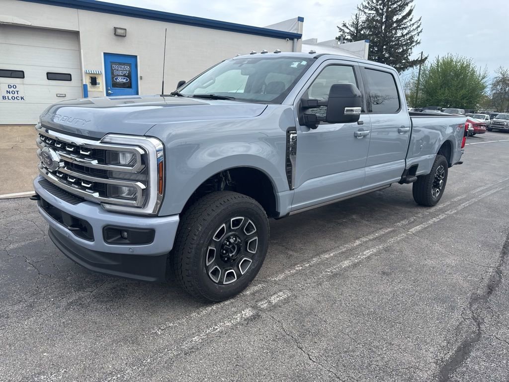 Certified 2025 Ford F350 Lariat w/ Lariat Ultimate Package AWD/4WD image 7