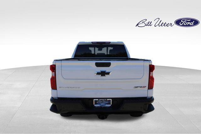 Used 2024 Chevrolet Silverado 1500 ZR2 w/ Technology Package AWD/4WD image 6
