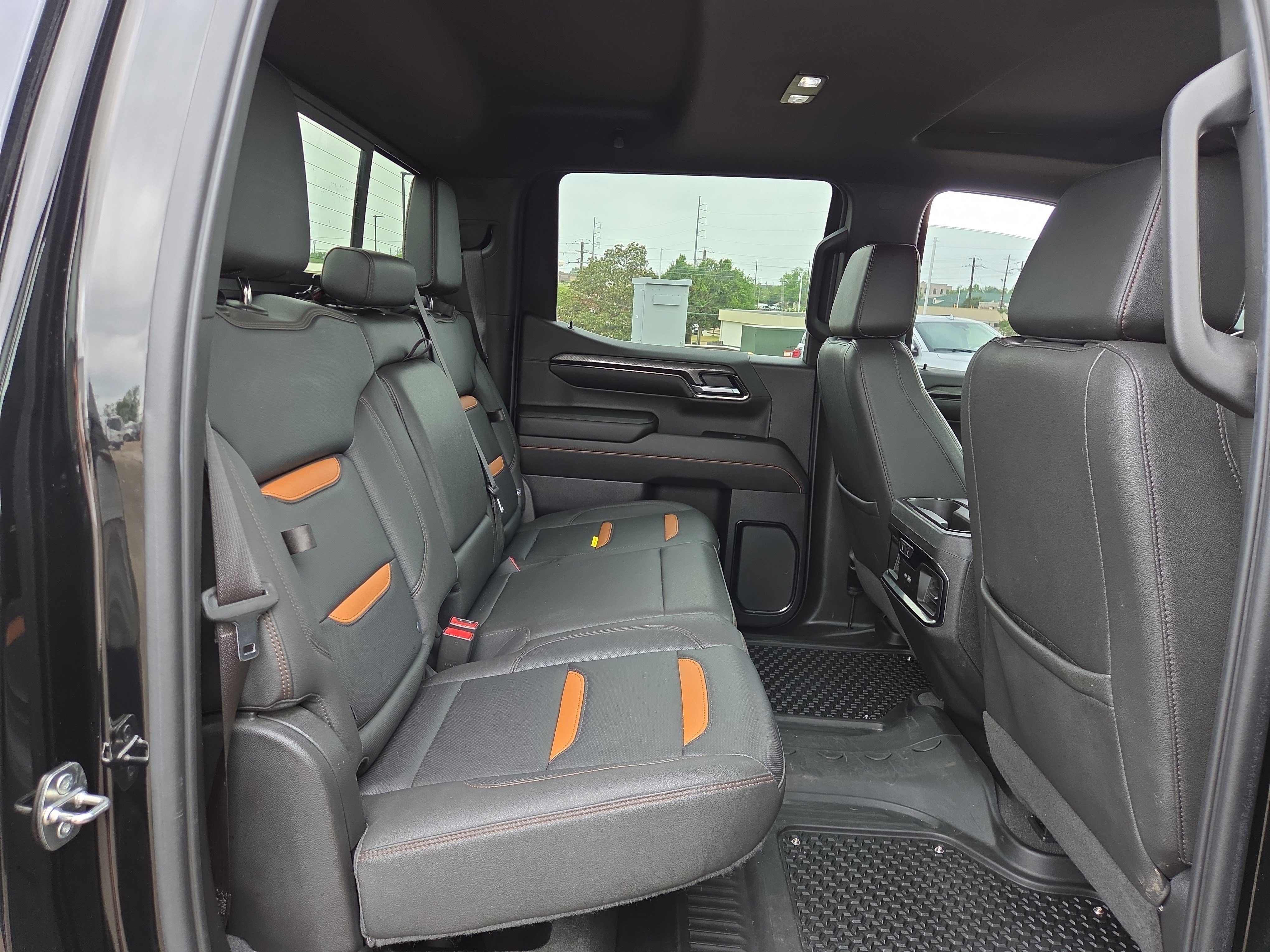 Used 2022 GMC Sierra 1500 AT4 w/ AT4 Preferred Package AWD/4WD image 15