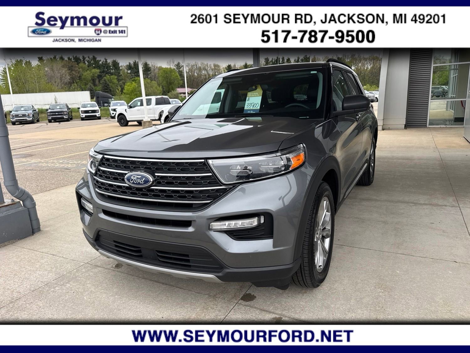 Certified 2023 Ford Explorer XLT w/ Equipment Group 202A AWD/4WD image 1