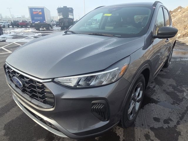 Certified 2024 Ford Escape ST-Line w/ Cold Weather Package image 2