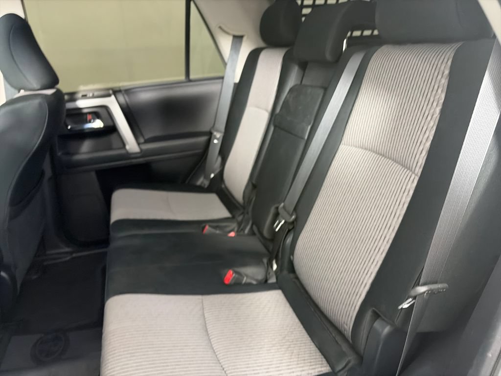 Used 2020 Toyota 4Runner 4WD image 13