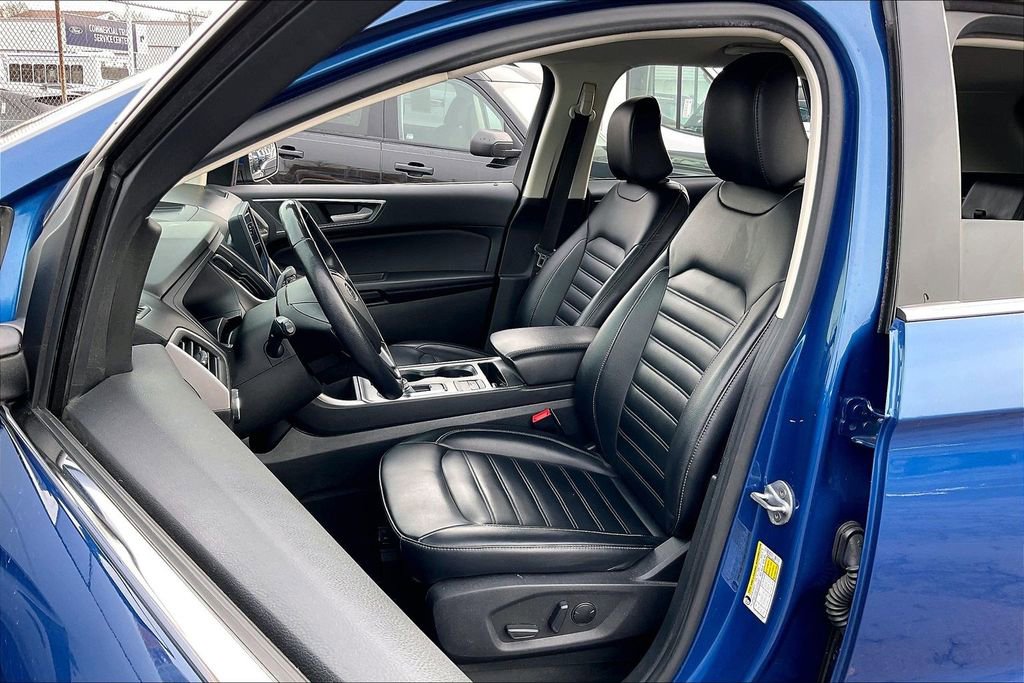 Certified 2022 Ford Edge SEL w/ Convenience Package image 23