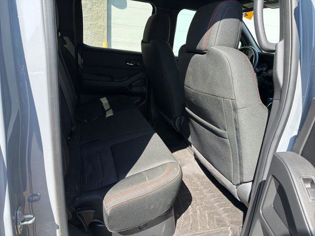Used 2025 Nissan Frontier PRO-4X AWD/4WD image 14