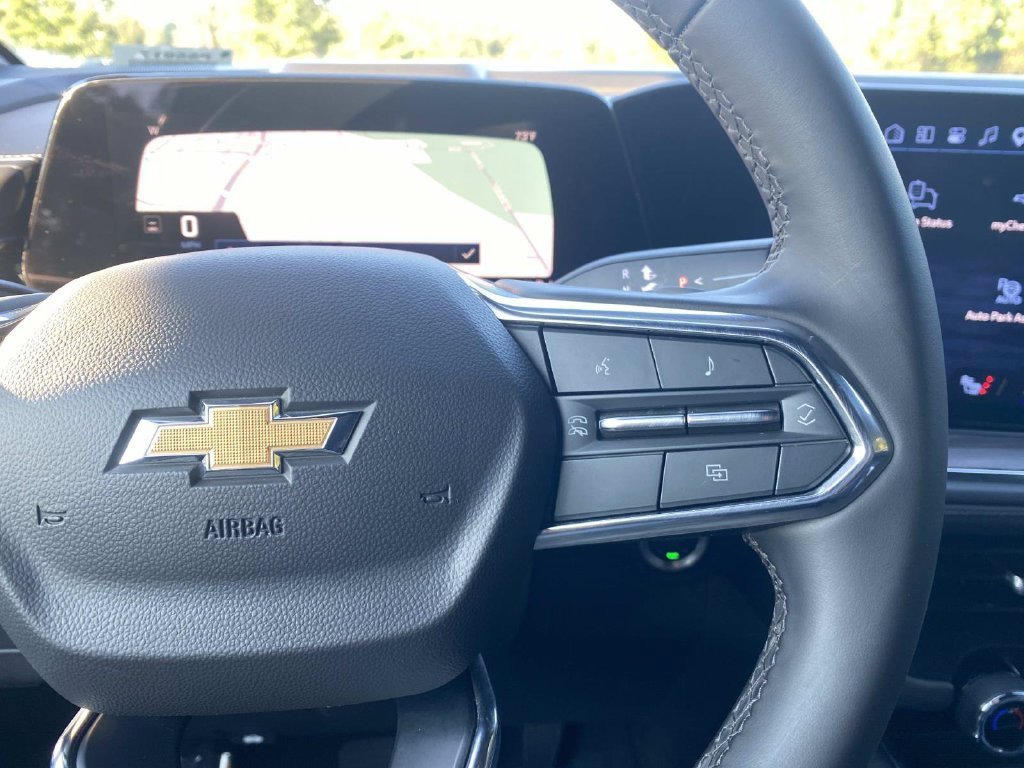 Used 2025 Chevrolet Tahoe LT AWD/4WD image 34