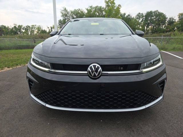 Used 2025 Volkswagen Jetta S FWD image 3