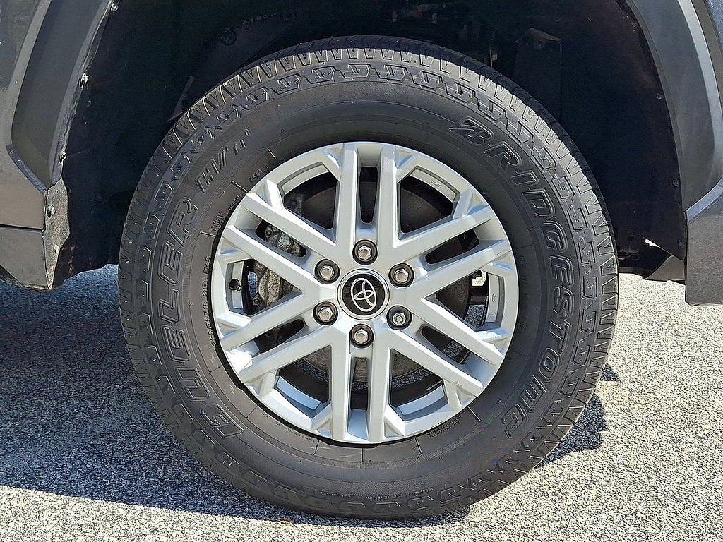 Used 2024 Toyota Tundra SR5 AWD/4WD image 26