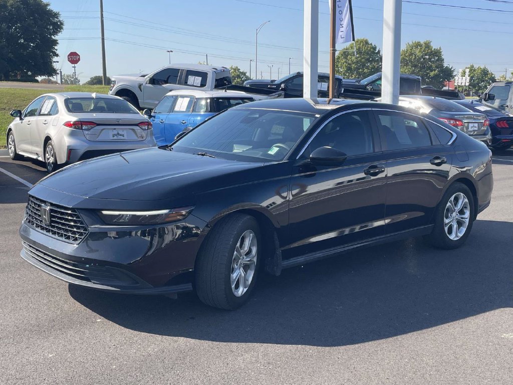 Used 2023 Honda Accord LX image 7