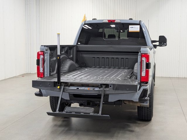 Certified 2024 Ford F250 Platinum w/ FX4 Off-Road Package AWD/4WD image 29