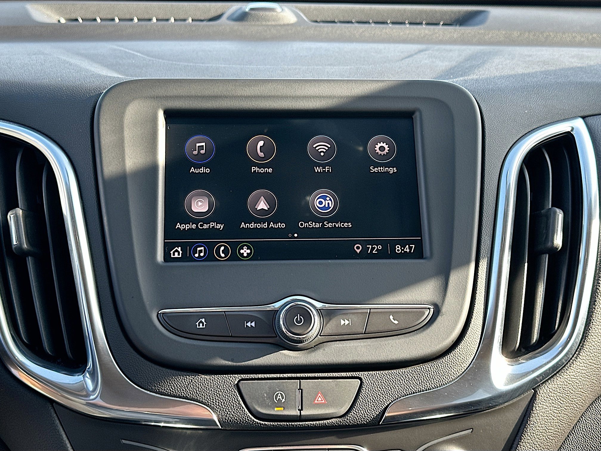 Used 2024 Chevrolet Equinox LT image 14