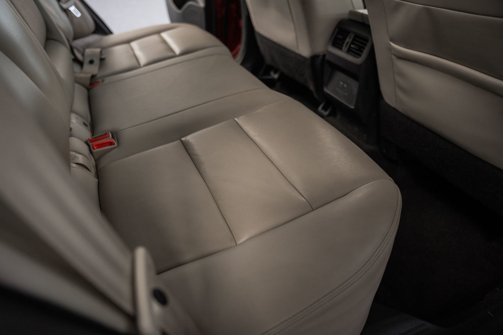 Used 2023 Nissan Rogue SL image 36