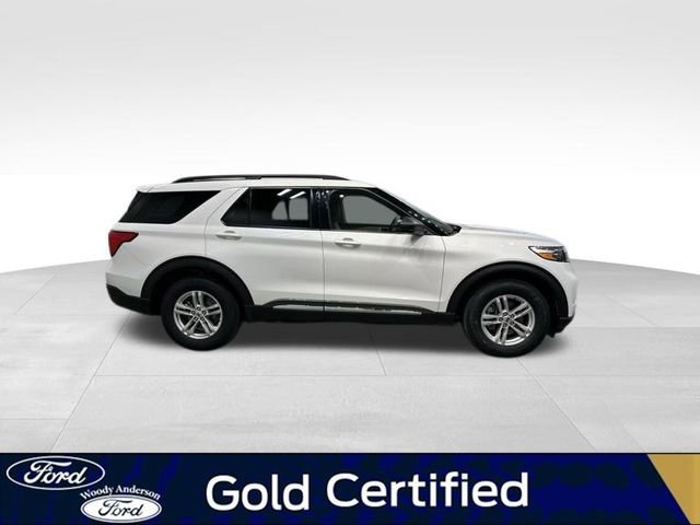 Certified 2022 Ford Explorer XLT w/ Equipment Group 202A image 4