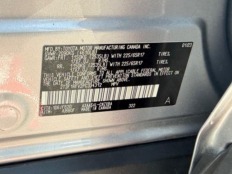 Used 2023 Toyota RAV4 LE AWD/4WD image 29