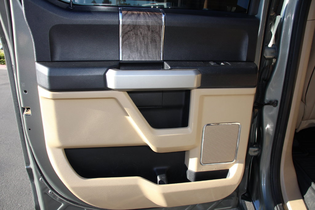 Certified 2019 Ford F350 Lariat w/ Lariat Ultimate Package AWD/4WD image 19