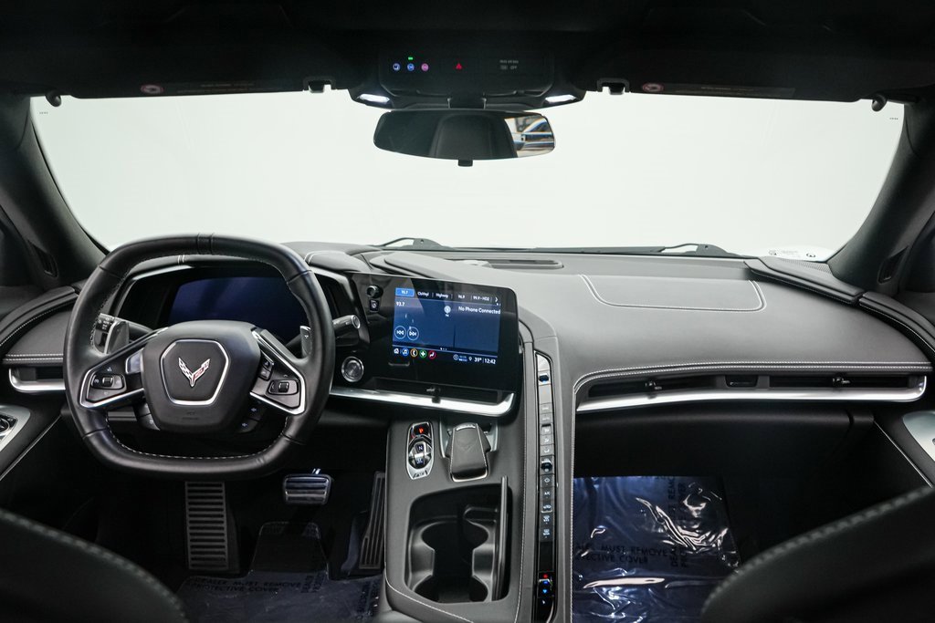 Used 2021 Chevrolet Corvette Stingray Coupe w/ 1LT image 33