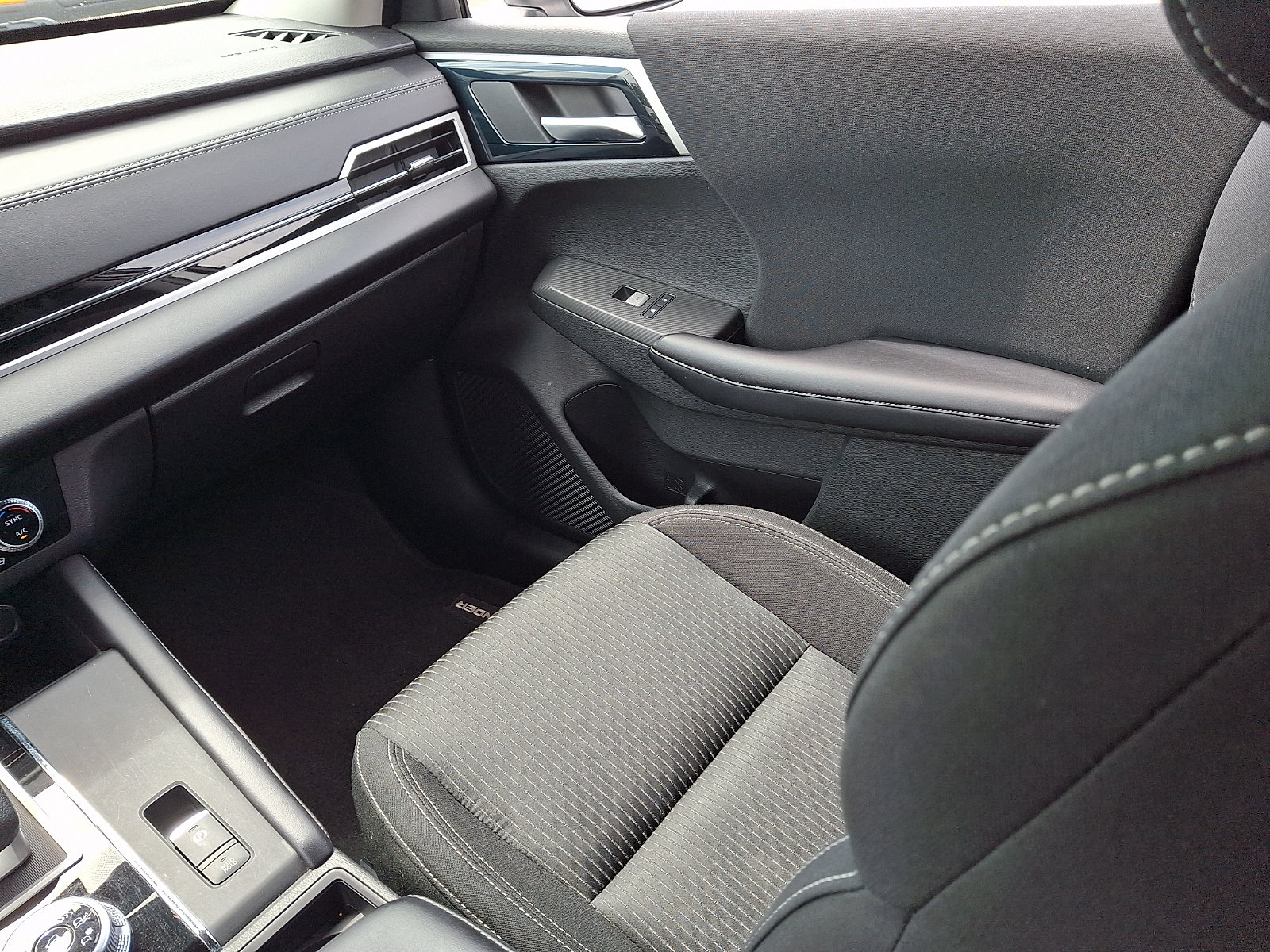 Used 2022 Mitsubishi Outlander ES AWD/4WD image 15