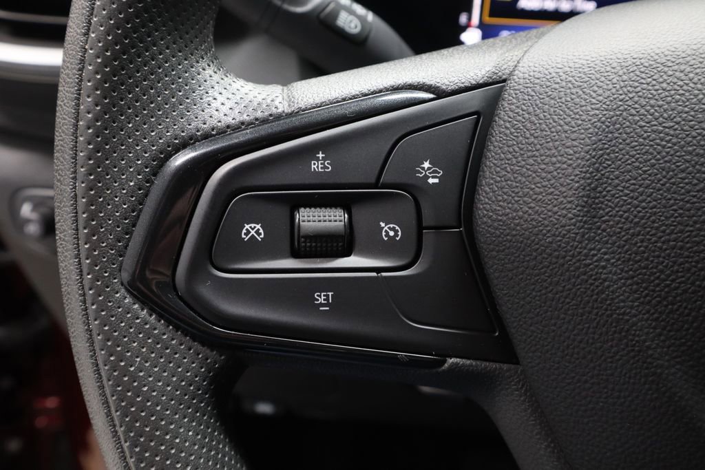 Used 2025 Chevrolet TrailBlazer LT image 27