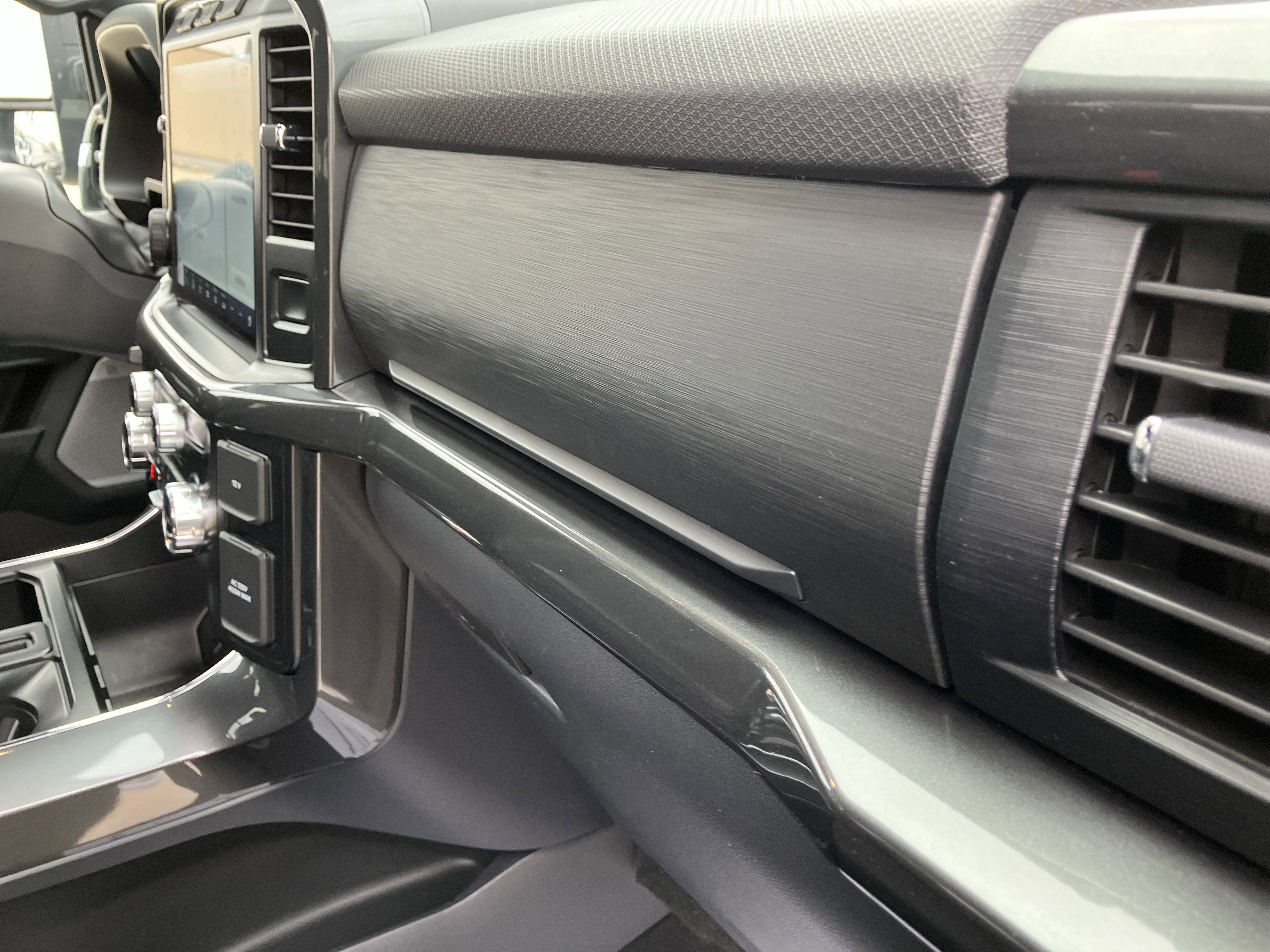 Certified 2023 Ford F150 XLT w/ Equipment Group 302A High image 43