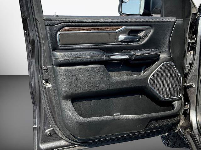 Used 2019 RAM 1500 Laramie AWD/4WD image 21