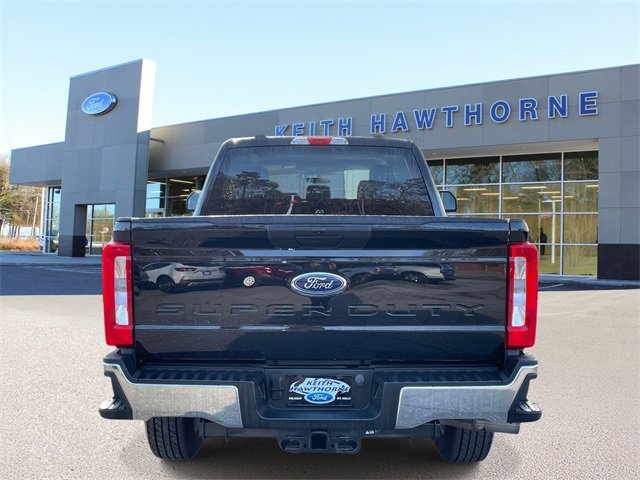 Certified 2024 Ford F250 XLT image 5