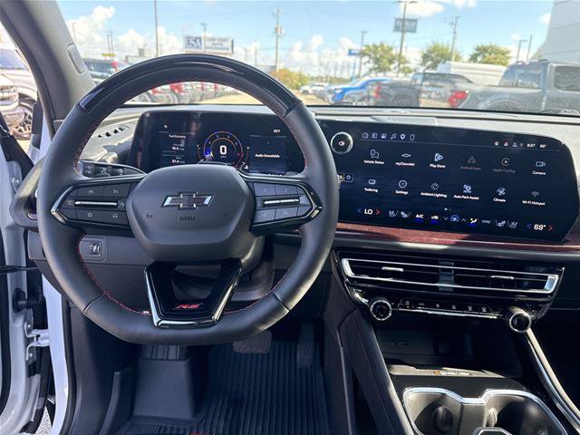 Used 2026 Chevrolet Traverse RS w/ LPO, Floor Liner Package FWD image 7