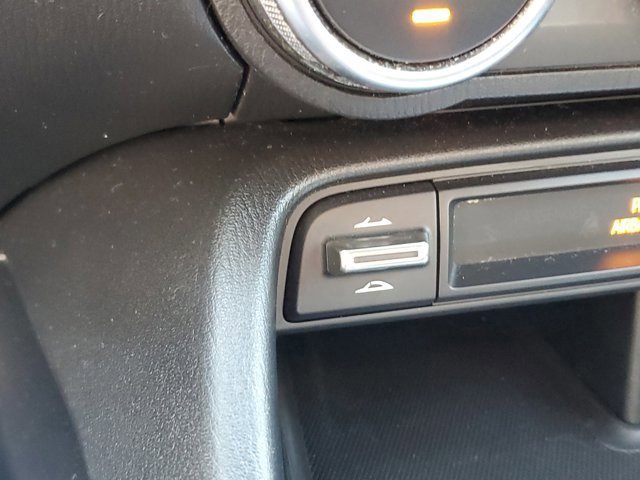 Used 2020 MAZDA MX-5 Miata RF Grand Touring image 25