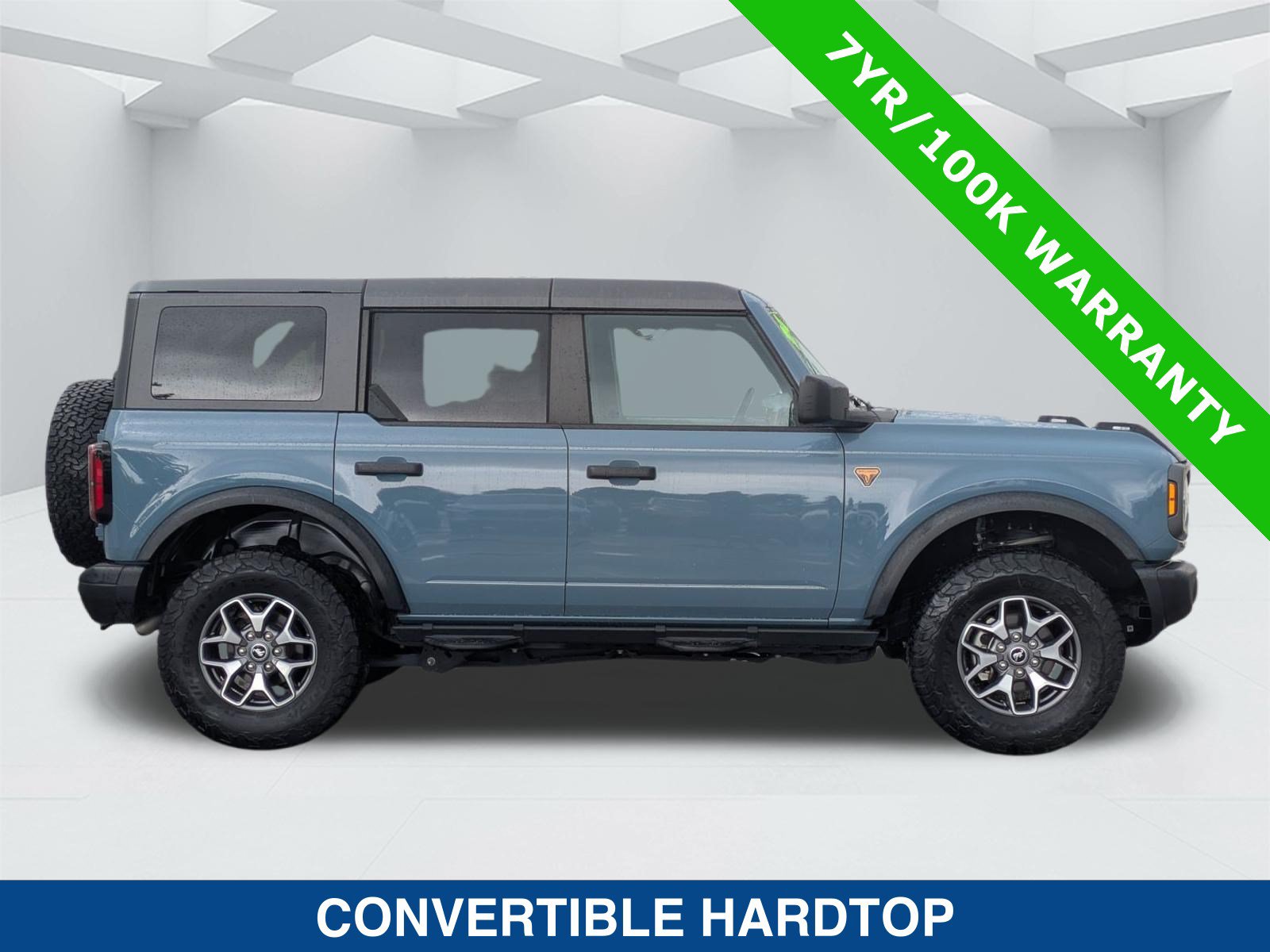 Certified 2022 Ford Bronco Badlands AWD/4WD image 4