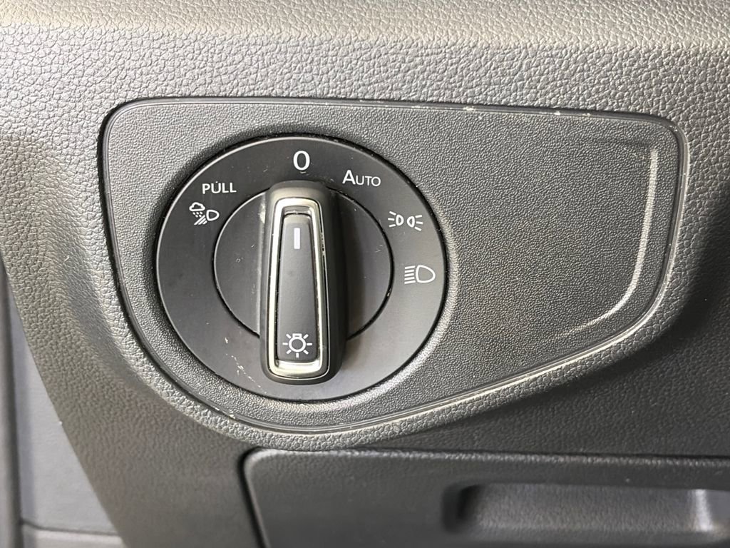 Used 2022 Volkswagen Atlas SE image 24