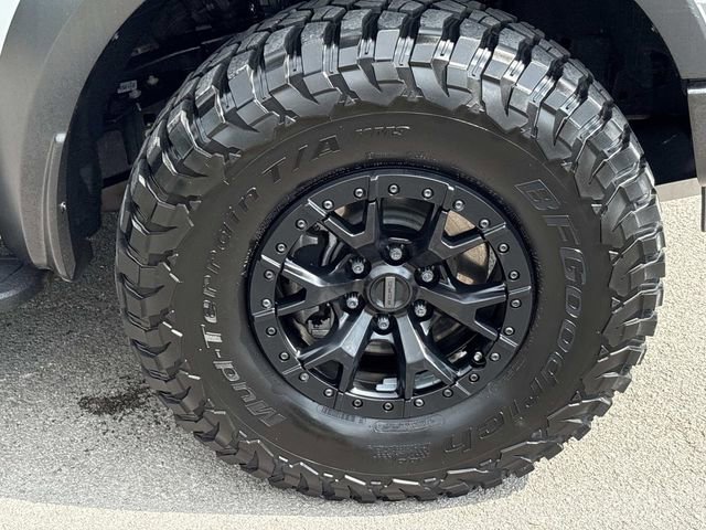 Certified 2023 Ford F150 Raptor AWD/4WD image 9