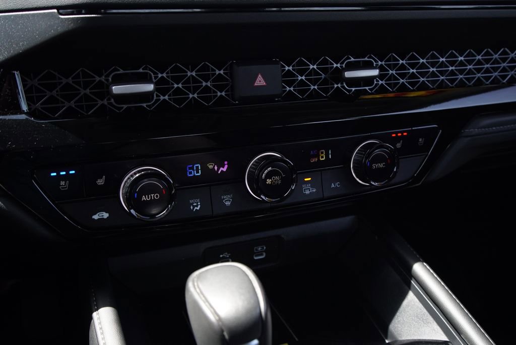 Used 2023 Honda Accord Touring image 18