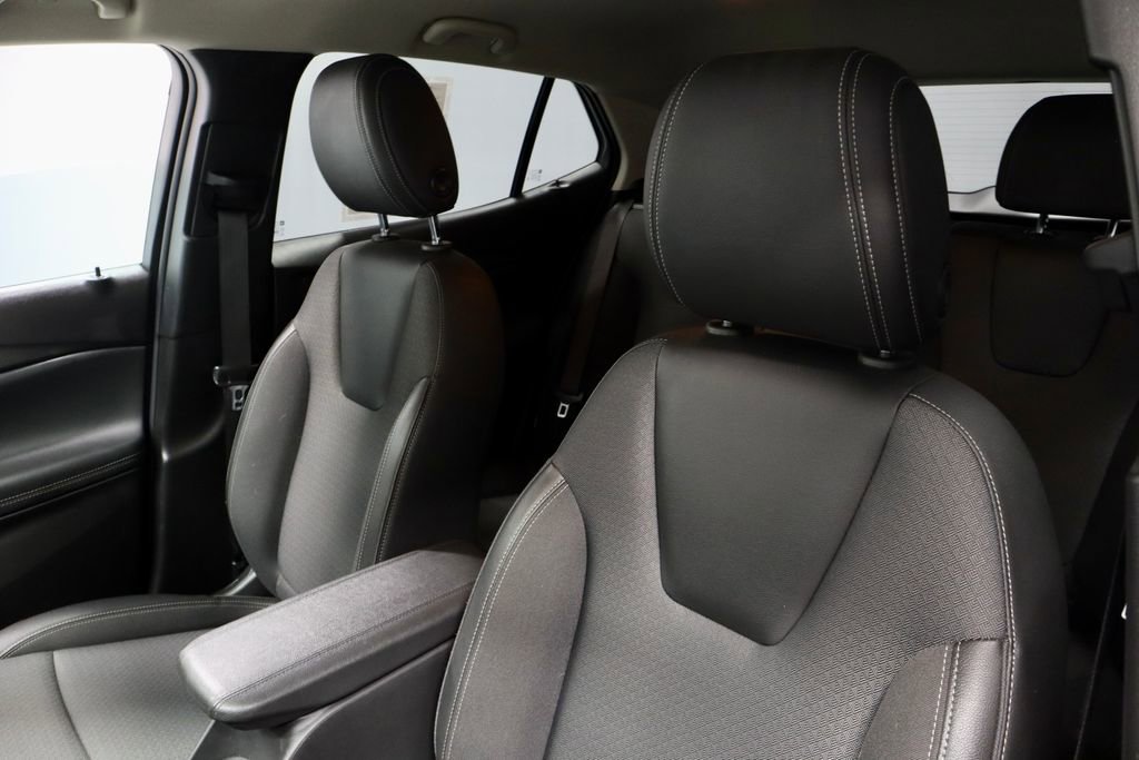 Used 2025 Buick Encore GX Preferred FWD image 25