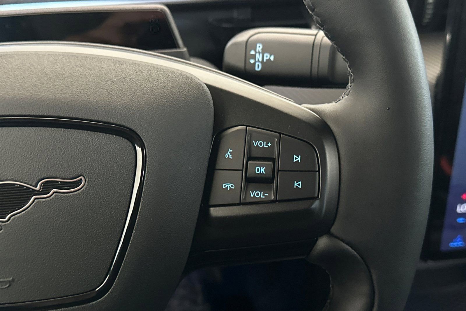Certified 2025 Ford Mustang Mach-E Premium AWD/4WD image 26