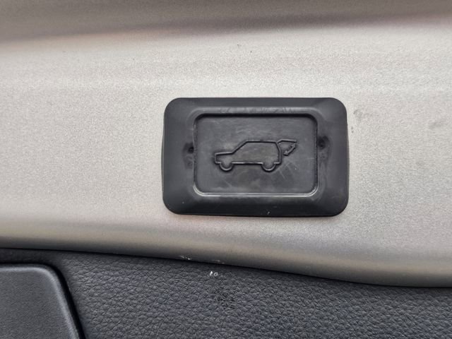 Used 2019 Toyota RAV4 XLE image 43