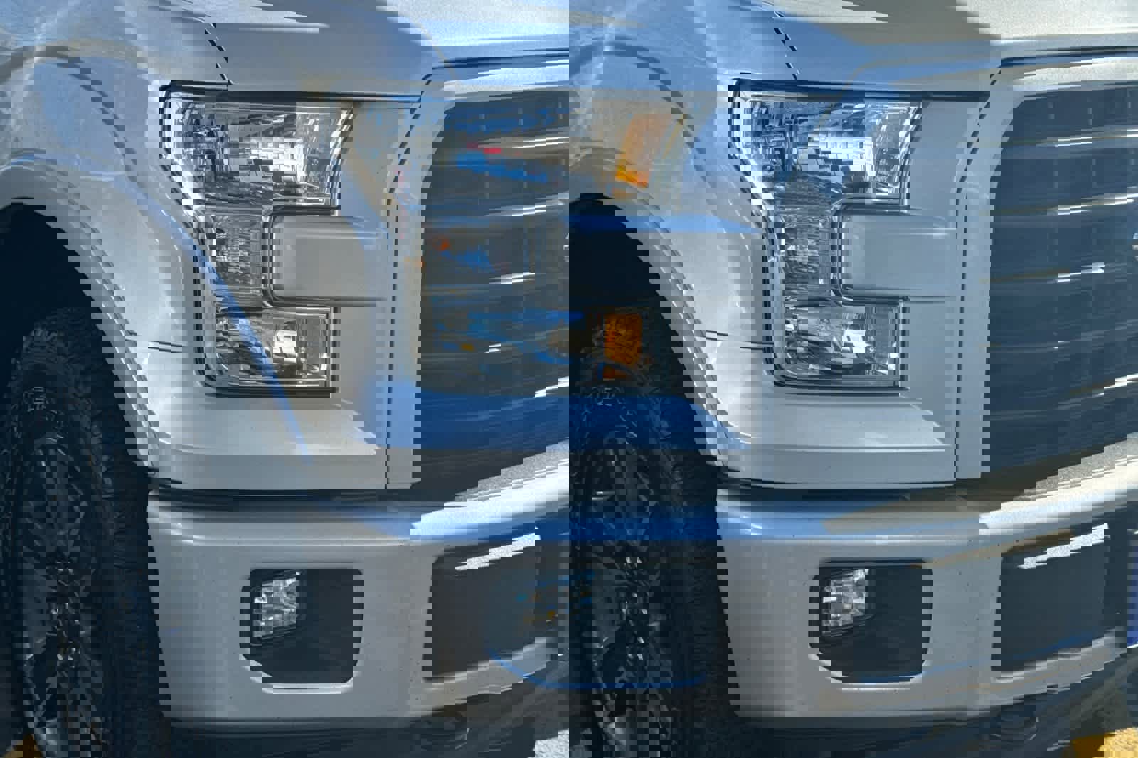 Certified 2017 Ford F150 XLT w/ Equipment Group 302A Luxury image 9