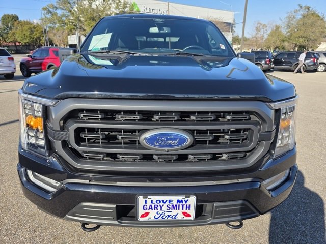 Certified 2022 Ford F150 XLT w/ Equipment Group 302A High image 3