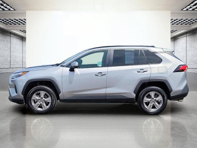 Used 2025 Toyota RAV4 XLE FWD image 10
