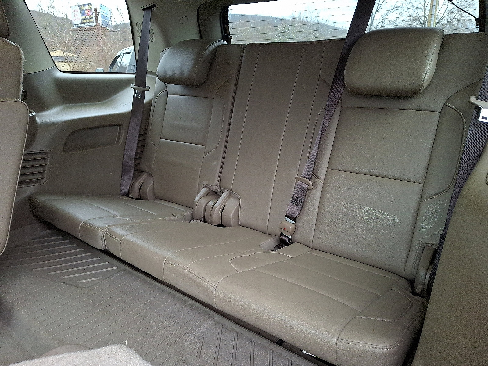 Used 2020 Chevrolet Tahoe LT image 32