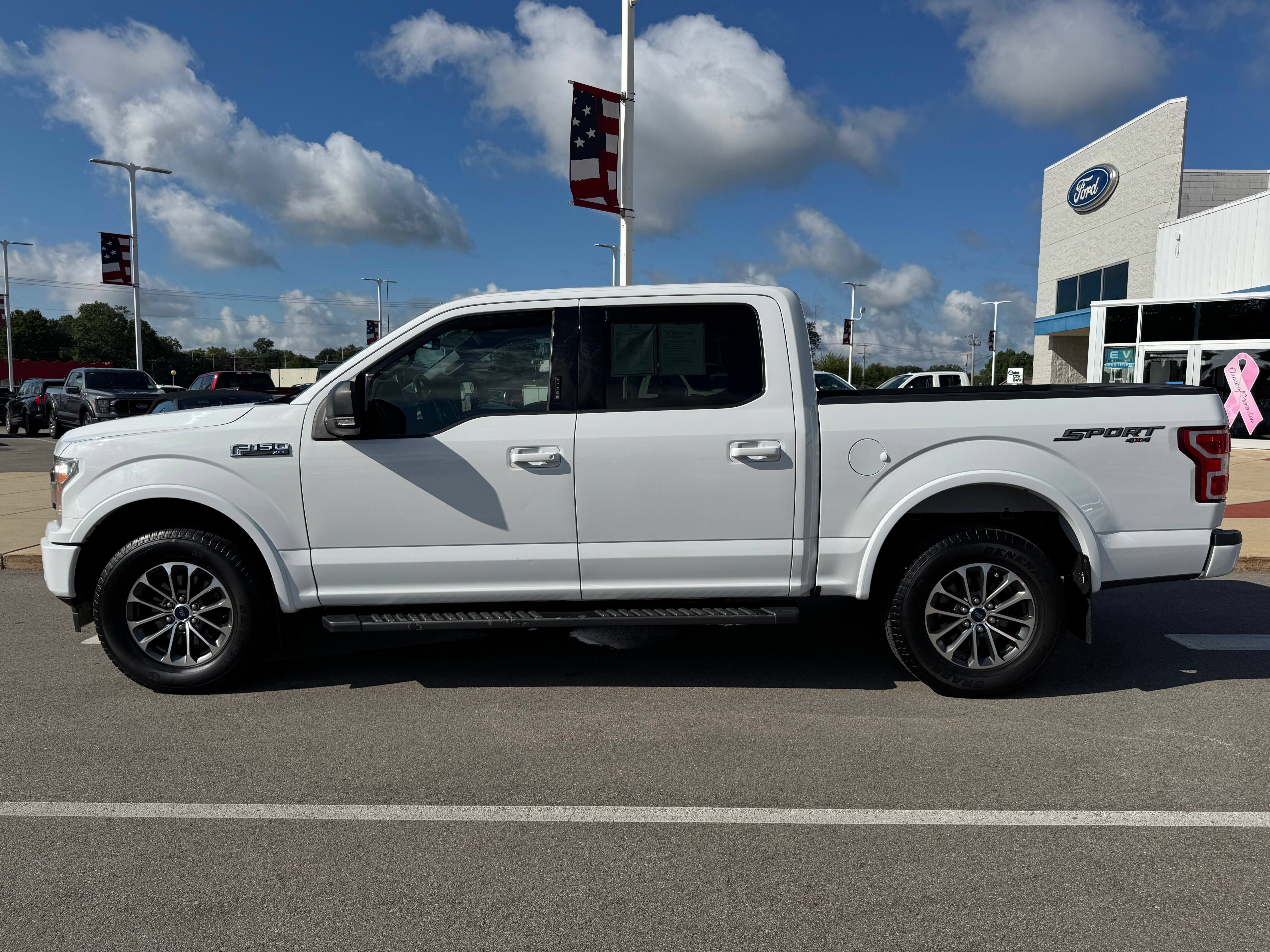 Certified 2018 Ford F150 XLT w/ Equipment Group 302A Luxury AWD/4WD image 4