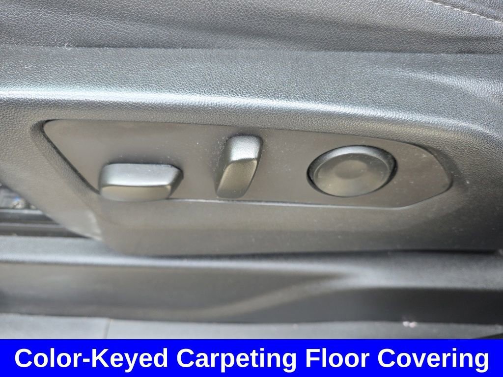 Used 2023 Chevrolet Tahoe LT w/ Luxury Package image 21