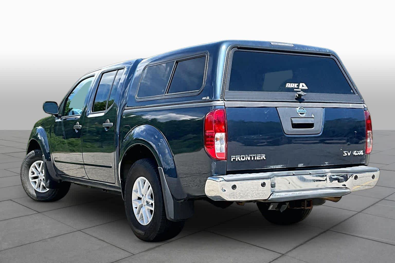 Used 2020 Nissan Frontier SV AWD/4WD image 12