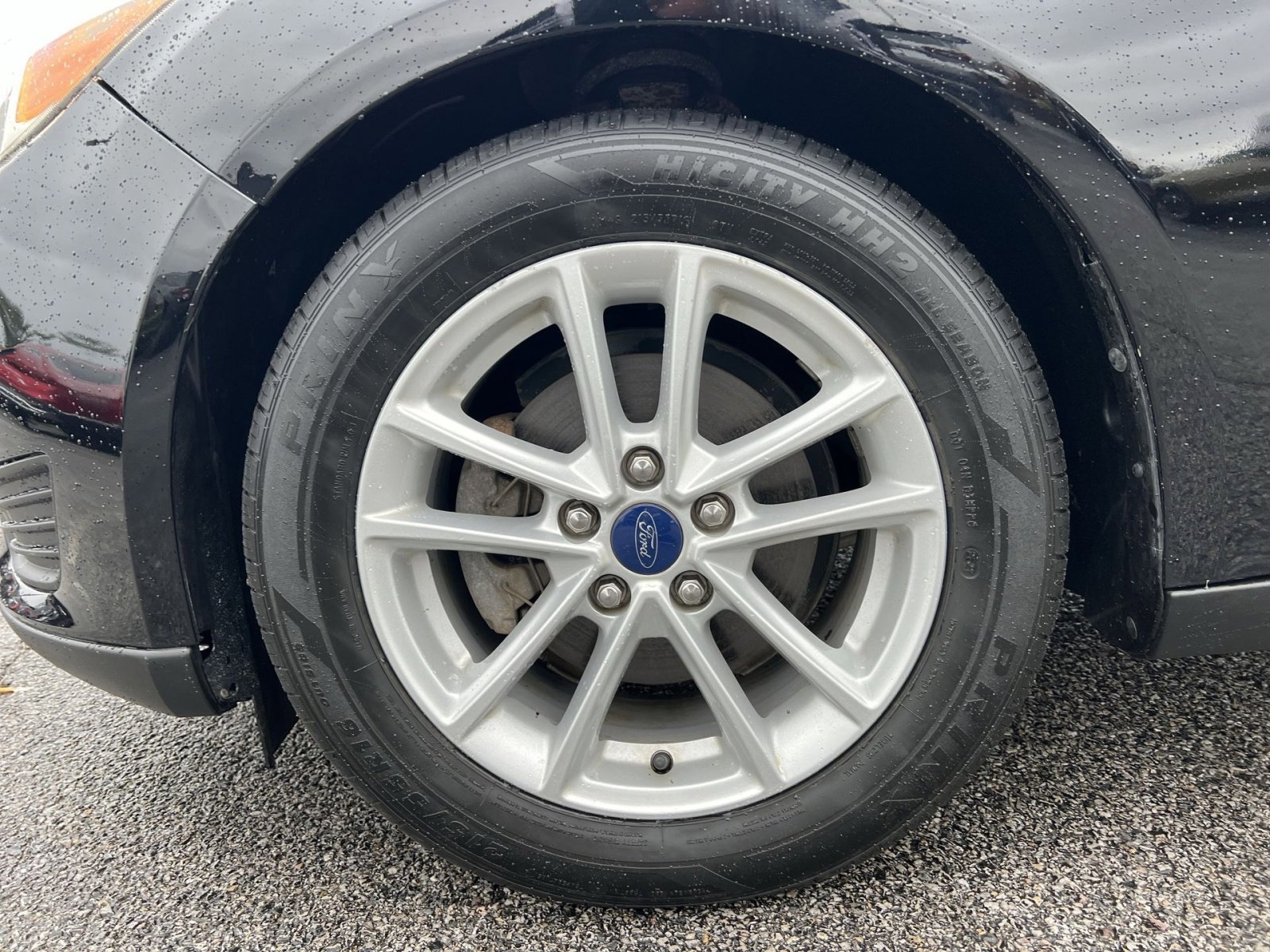 Certified 2018 Ford Focus SE image 12