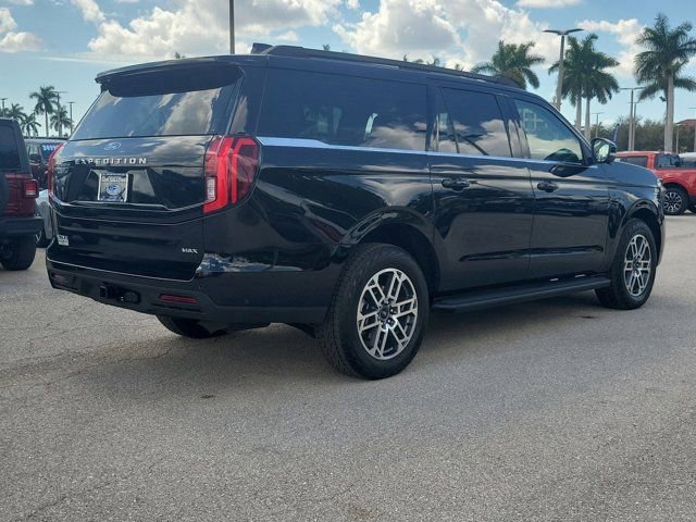 Certified 2025 Ford Expedition Max Active AWD/4WD image 4