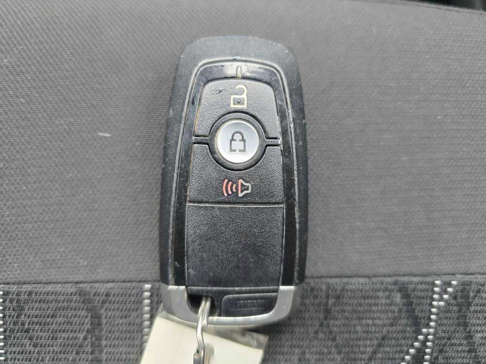 Certified 2019 Ford EcoSport SE image 21