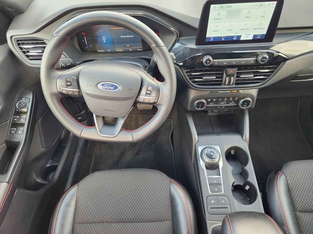 Certified 2025 Ford Escape ST-Line FWD image 25
