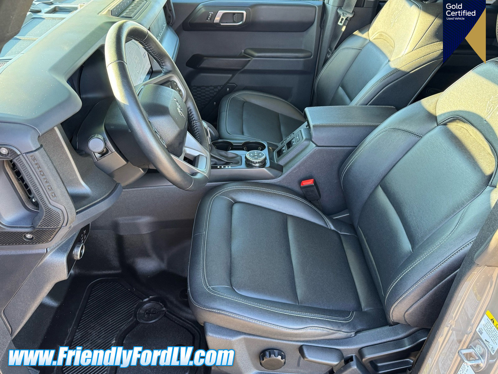 Certified 2025 Ford Bronco Badlands image 7