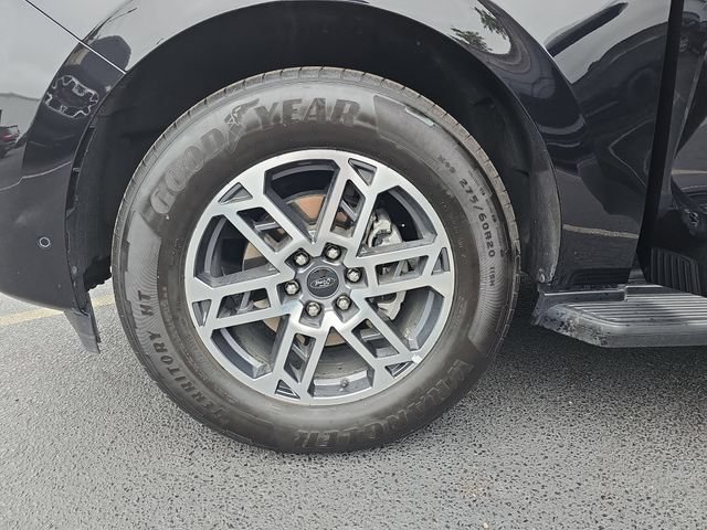 Certified 2025 Ford Expedition Max Active RWD image 40
