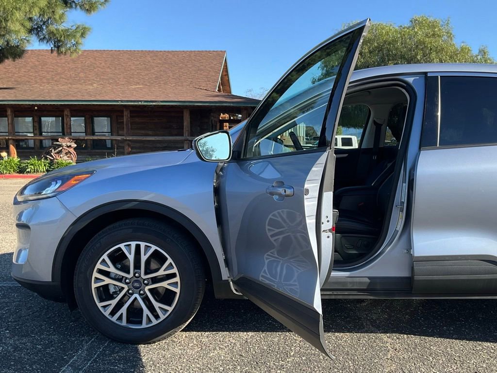 Certified 2022 Ford Escape SEL w/ Technology Package image 56