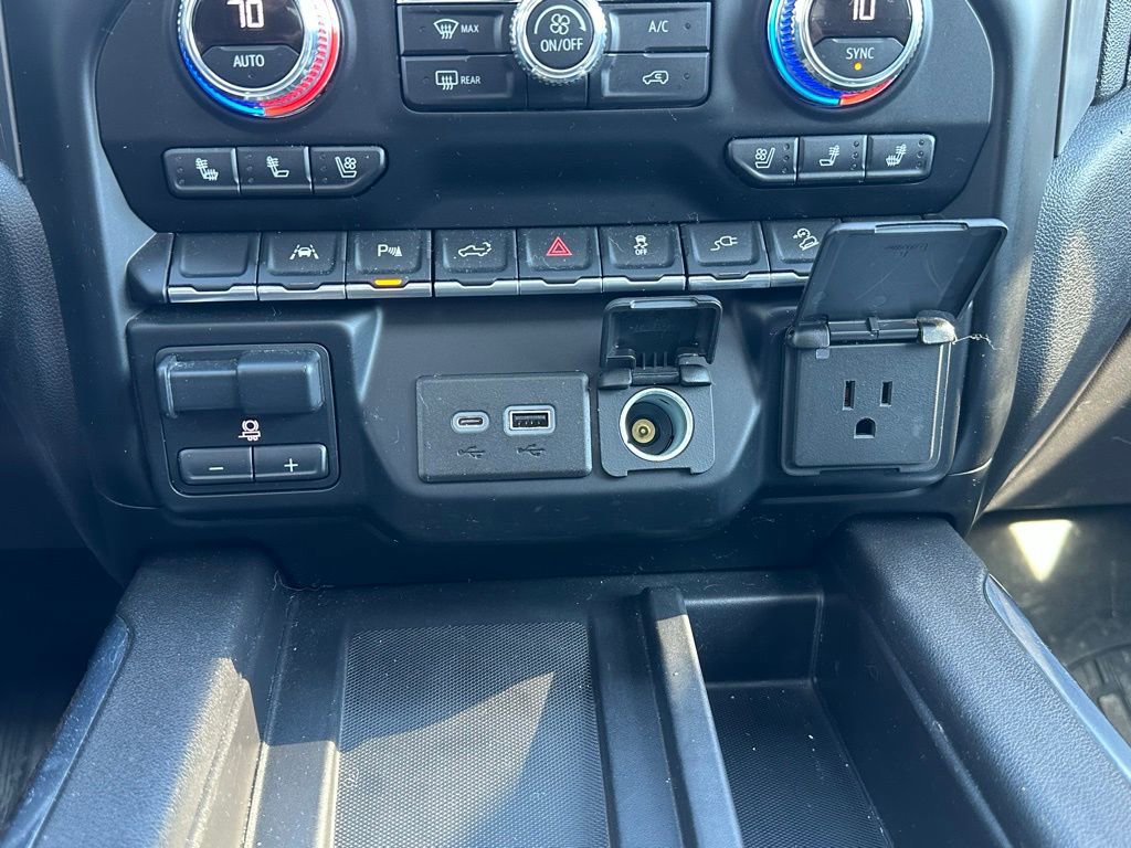 Used 2022 GMC Sierra 1500 Denali w/ Driver Alert Package II image 31
