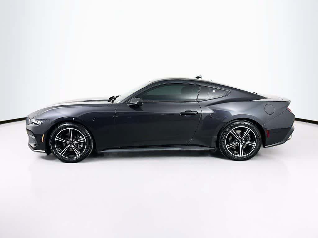 Certified 2024 Ford Mustang Coupe RWD image 3